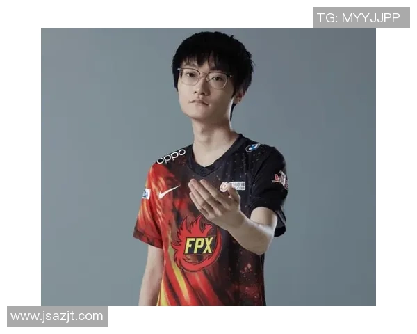 城市赛精彩回顾：FPX在耐力赛中的卓越表现与战术分析